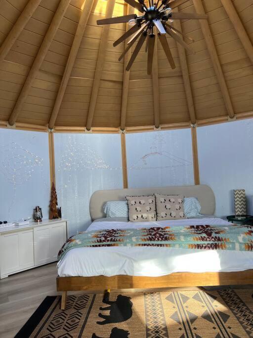 Glamping-Sky Dome Yurt-Tiny House-2 By Lavenders Field Villa Valley Center Exteriör bild