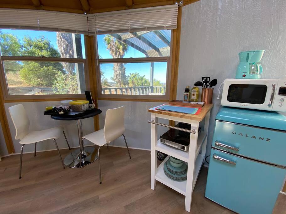 Glamping-Sky Dome Yurt-Tiny House-2 By Lavenders Field Villa Valley Center Exteriör bild