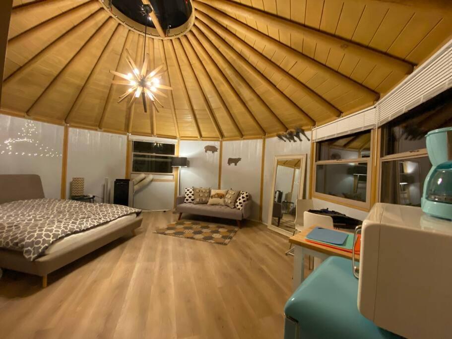 Glamping-Sky Dome Yurt-Tiny House-2 By Lavenders Field Villa Valley Center Exteriör bild